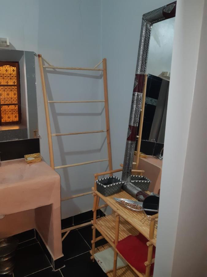 Riad Tazoulte Agdz Bagian luar foto
